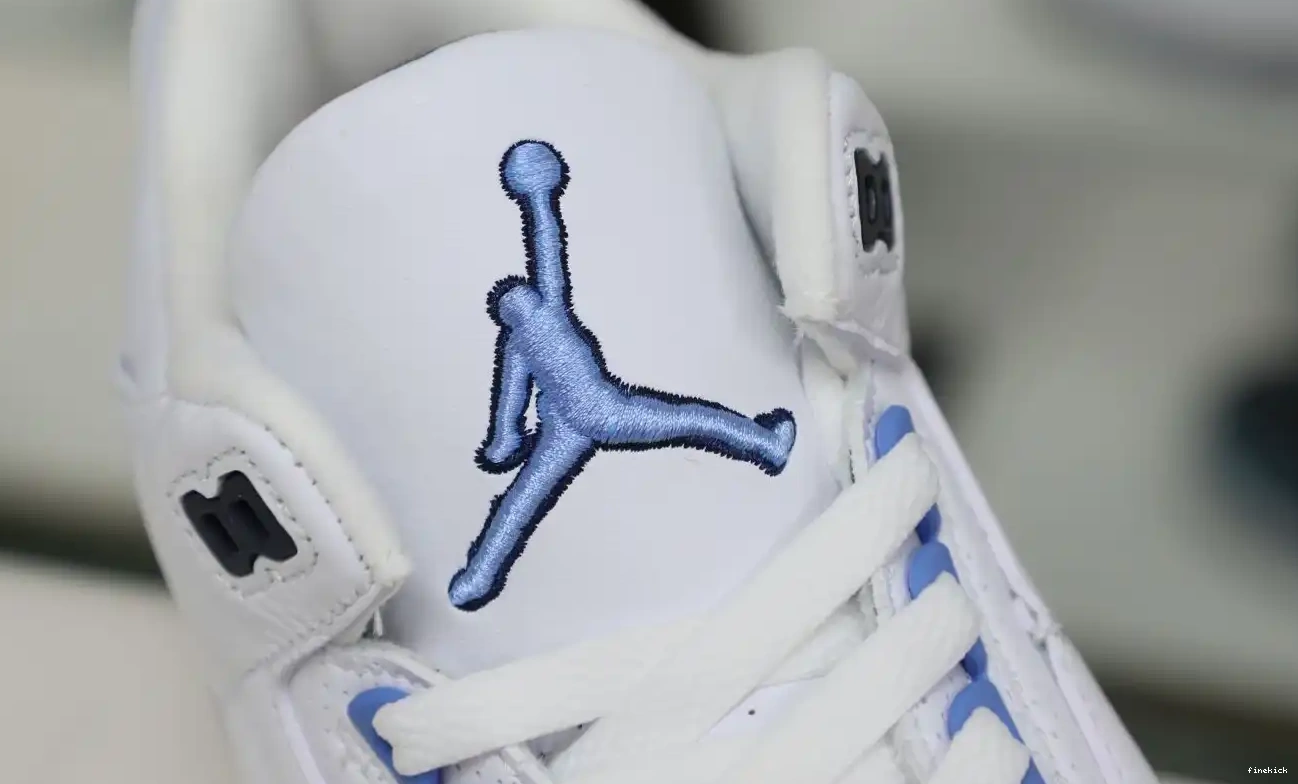 3 Jordan retro